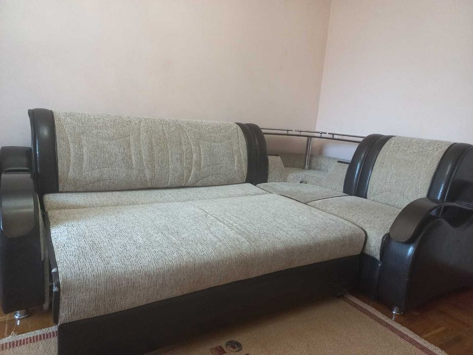Продам угловой  диван