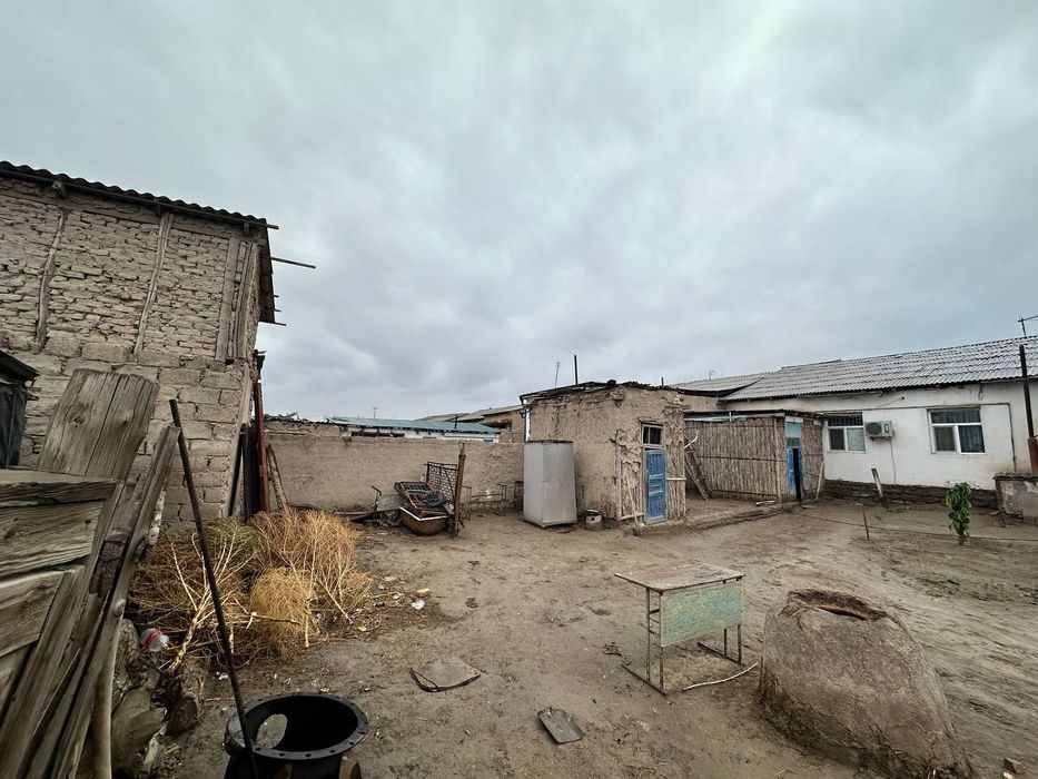 Кала ишинде жер жай сатылади