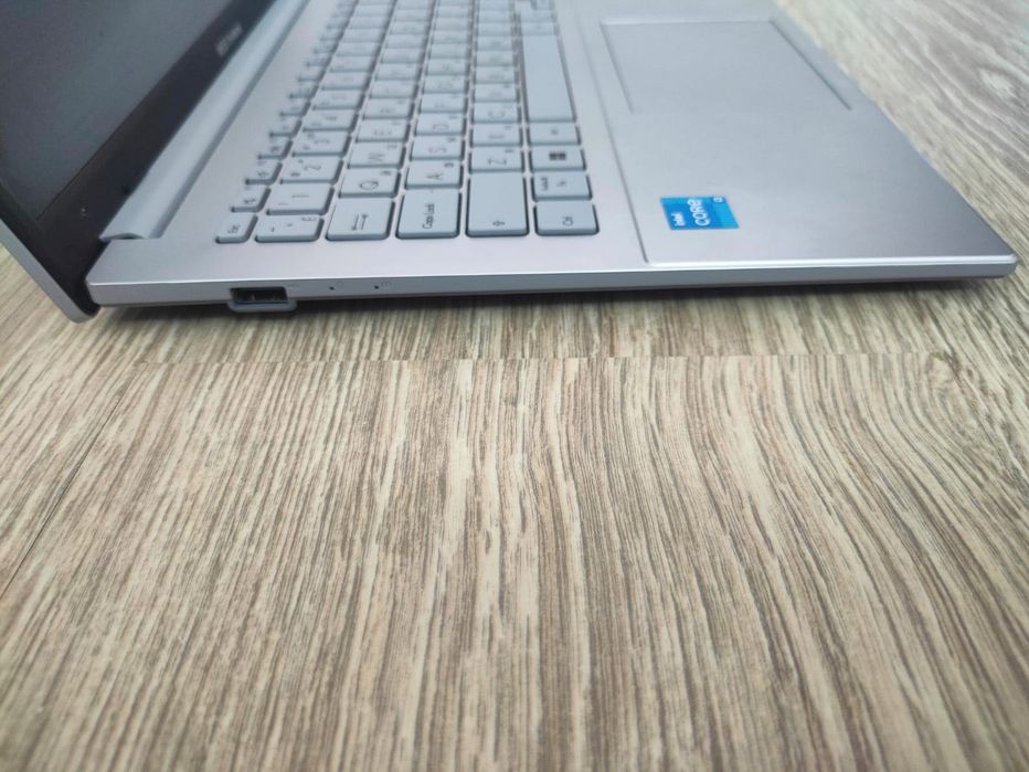 Ноутбук Asus Vivobook Go 15 E1504GA