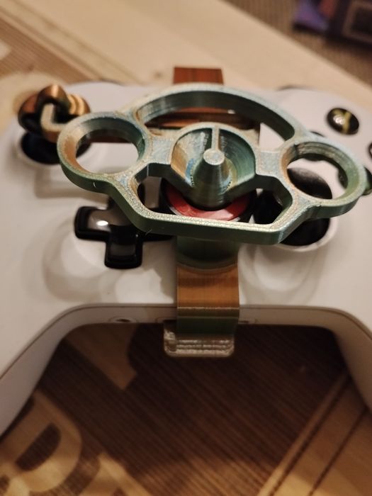 Vând volan Xbox One printat 3D