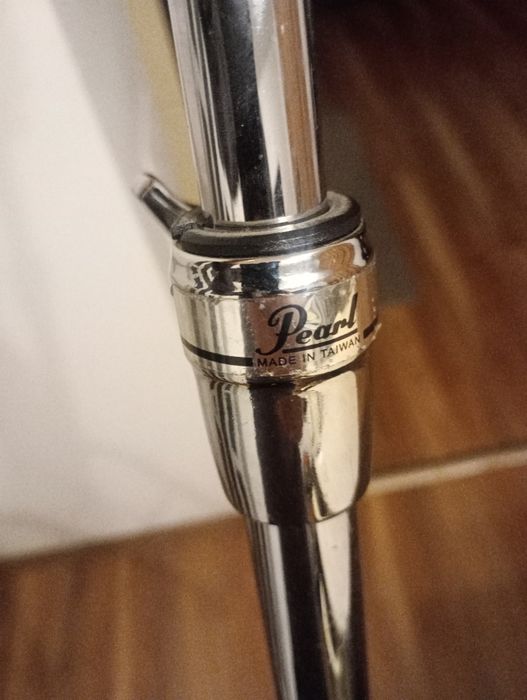 Продавам барабани,стойки,фус-машина  и педал за каса