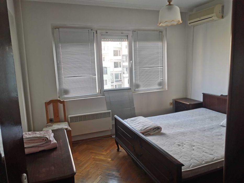 Продава се Многостаен апартамент в Стара Загора, Център - 113 кв.м за 930 €/кв.м - Снимка #15