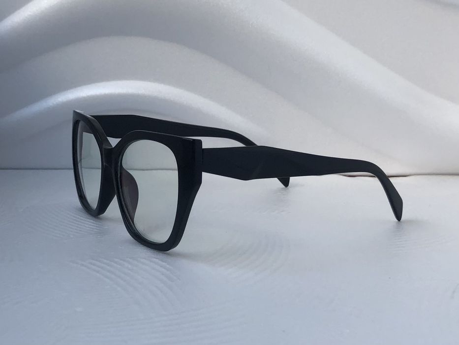 Прозрачни дамски очила за компютър