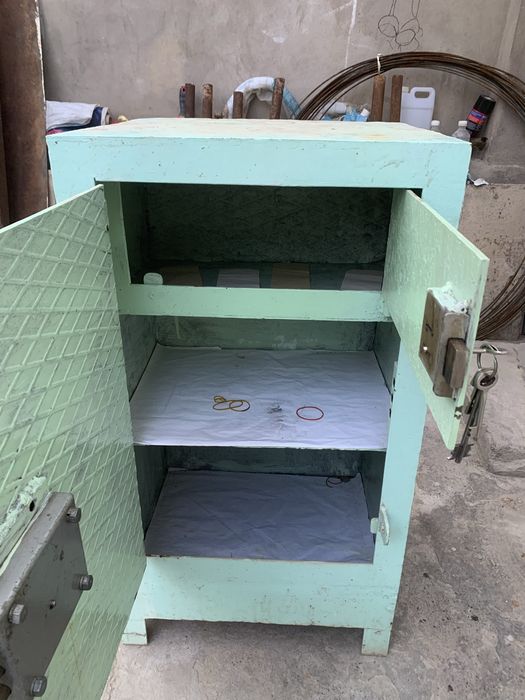 Сейф сотилади СССР.