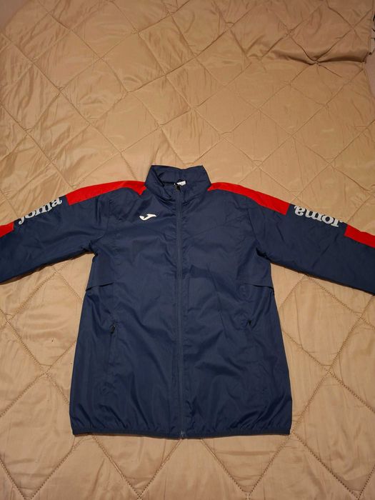 Водоустойчив шушляк с подплата Joma!