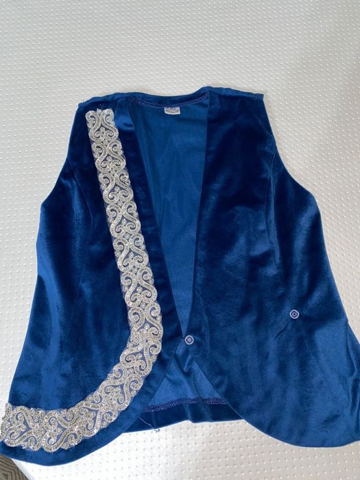 Нац жилетка в идеальном сост