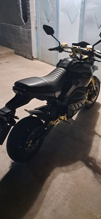 Moto elektr sotiladi