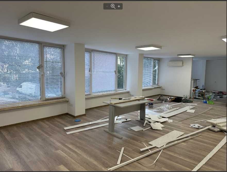 Дава се под наем Офис в Варна, Център - 94 кв.м за 612 € - Снимка #1