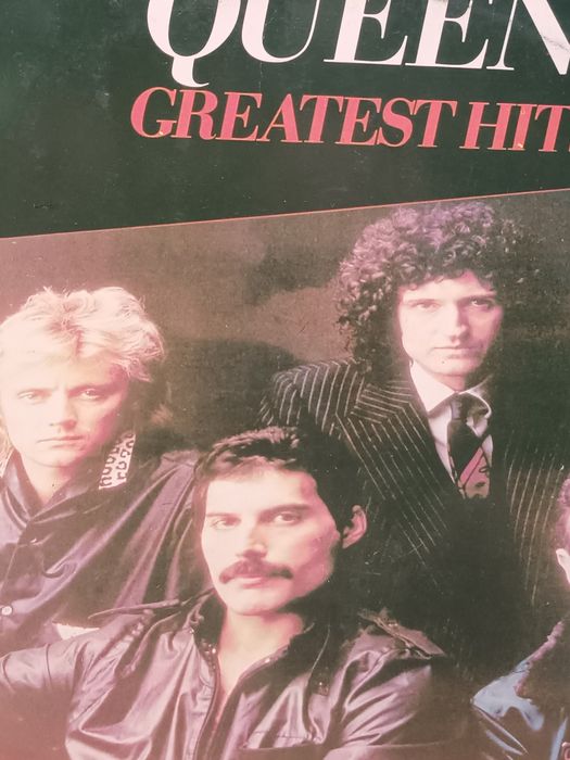 Продам пластинку Queen