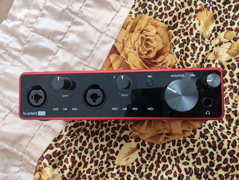 Focusrite Scarlett 4i4 3rd Gen