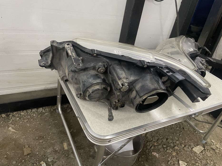 Продам Фары camry 50