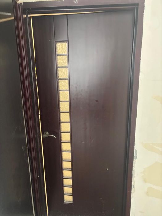 Продам двери срочно