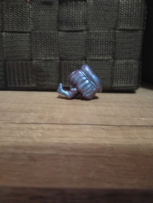 „Robin – фигурка Stranger Things Kinder Joy