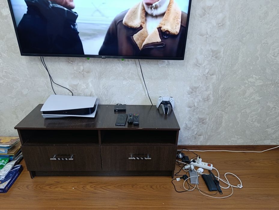 Тумбочка под телевизор