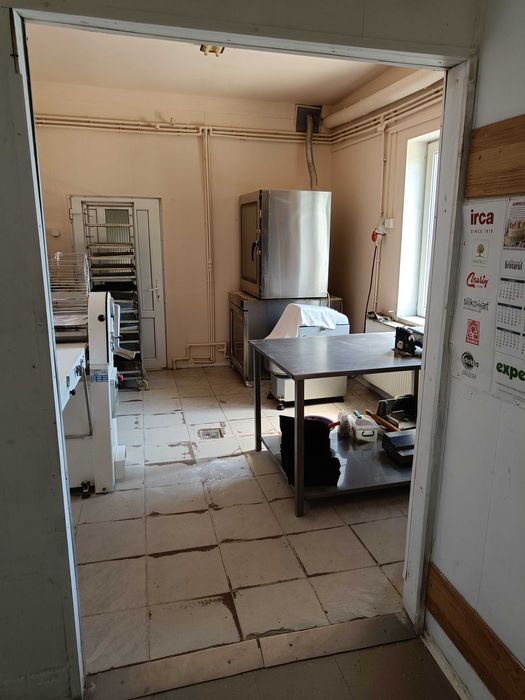 Vand/Inchiriez Spatiu comercial Bontida