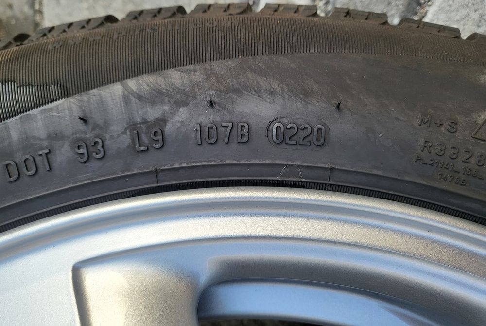 Jante aliaj Mini Cooper r 15, anvelope iarna Pirell 175 65 15i