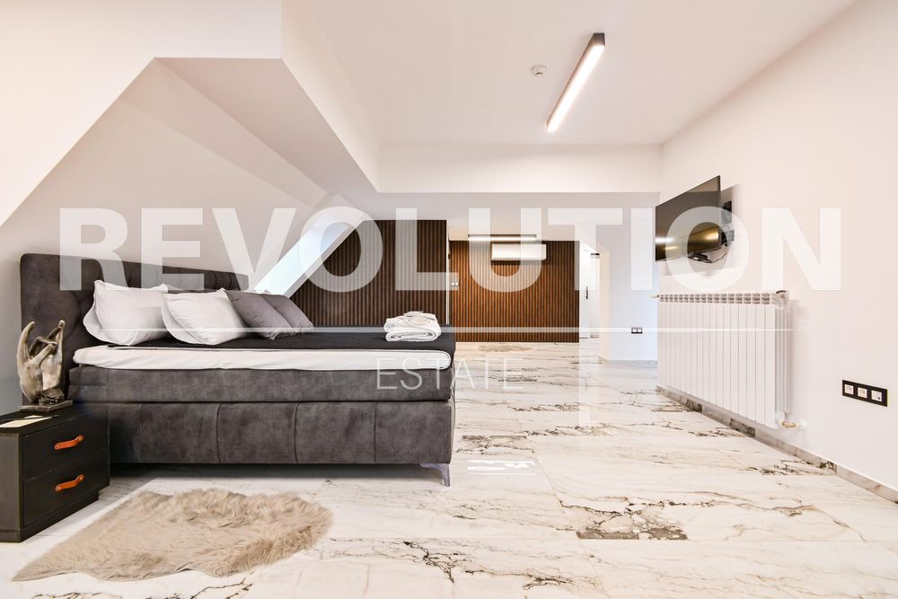 Дава се под наем Едностаен апартамент в София, Лозенец - 135 кв.м за 1890 € - Снимка #5