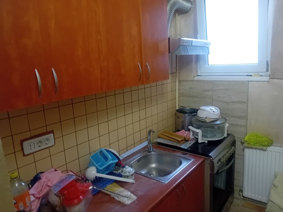 Ap 2 Cam Darmanesti 45mp la cheie etaj 3 renovat mobilat utilat