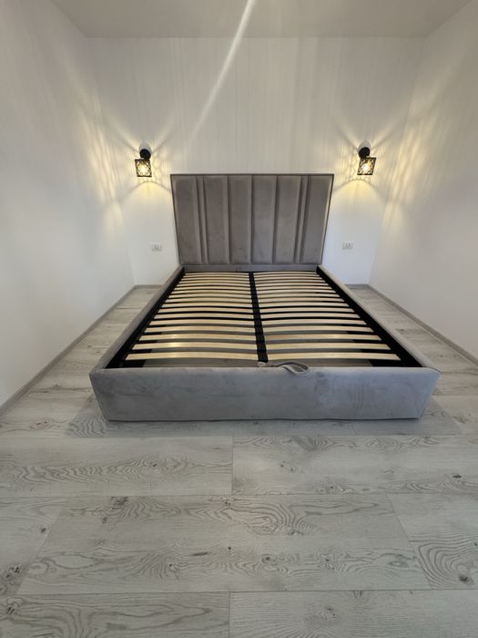 Paturi matrimoniale la comanda