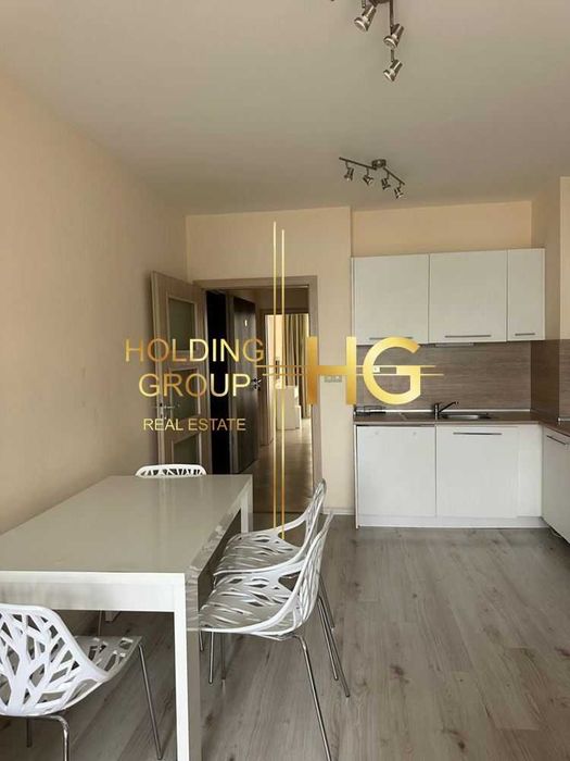 Продава се Двустаен апартамент в Варна, Аспарухово - 71 кв.м за 2099 €/кв.м - Снимка #4