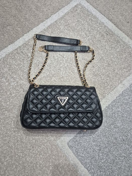 Geantă Guess 150 roni