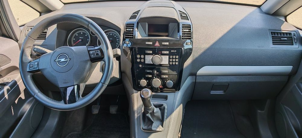 Opel Zafira B 1.7 Diesel, 2011