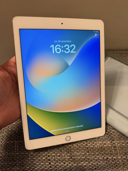 Apple iPad Pro 9.7” – 128GB – Gold – Wi-Fi – Baterie 95%