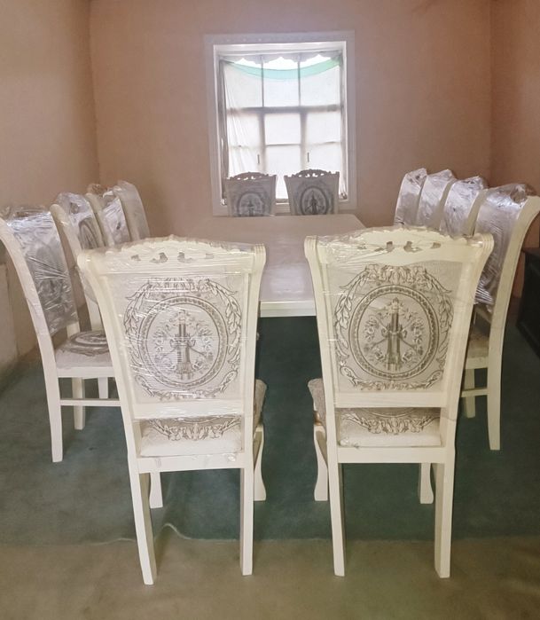 12 талик стол стул сотилади