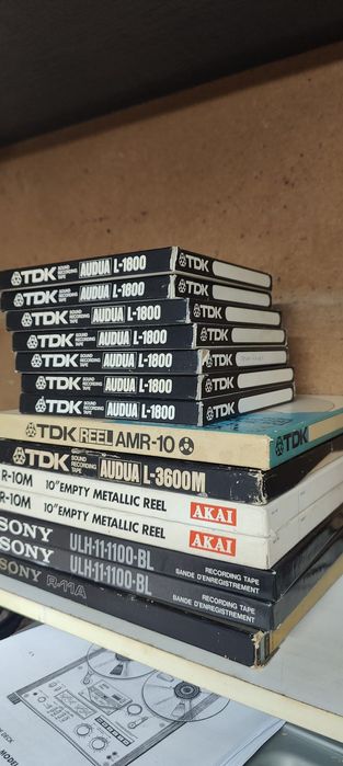 Lot cutii benzi 18"si 26"originale TDK,Sony,Akai