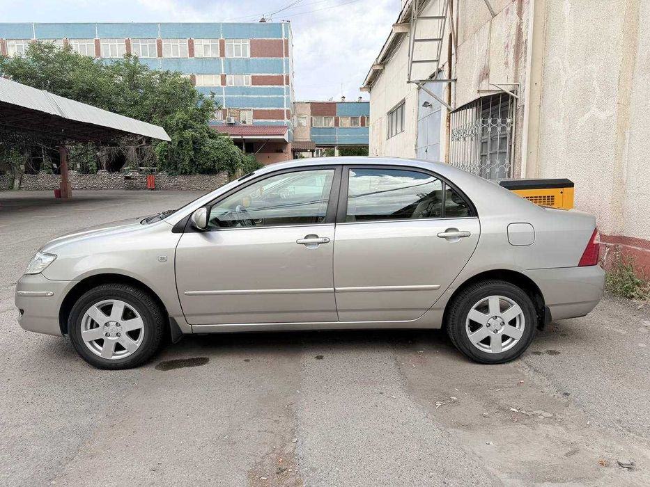 Tayota carolla 2006г.