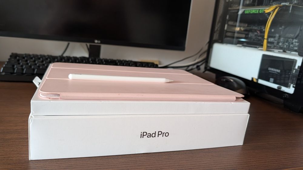 iPad pro M1 12.9 cellular 2021 5th gen, APPLE PEN , 2 кейс и Paperlike