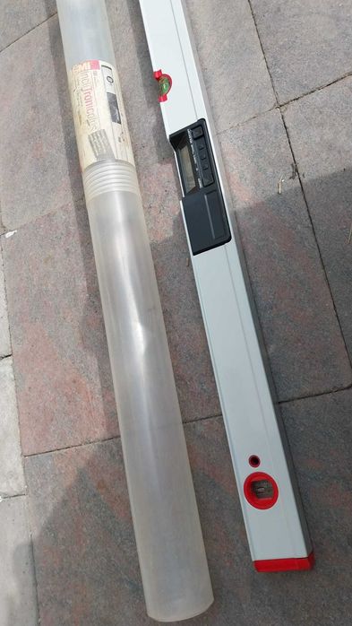 Nivelă digitală cu bulă de aer BMI Incli Tronic Plus, 120 cm