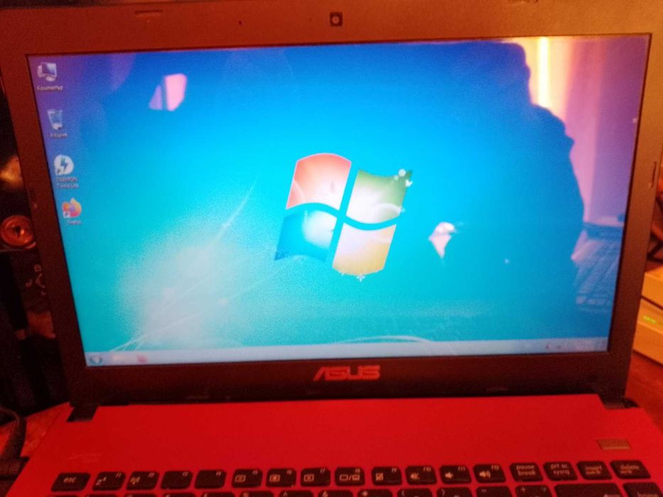 ASUS X401A Лаптоп