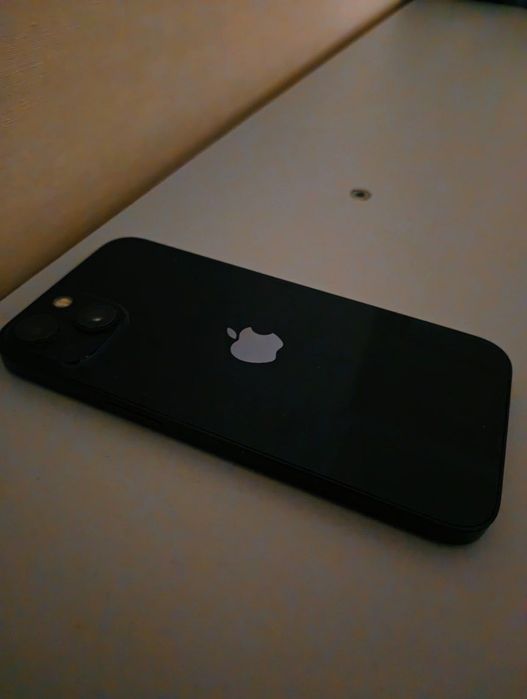 Apple IPhone Айфон 13