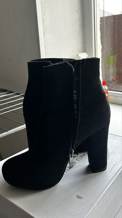 Женские ботильоны