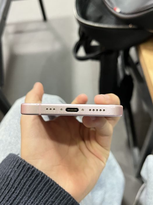 Iphone 15 базовый 256гб