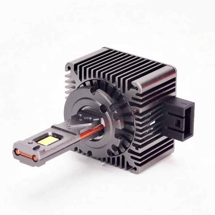 Комплект  LED крушки D1S  D3S   +800 %