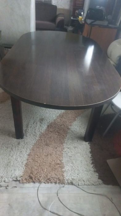 Продам стол кухонный