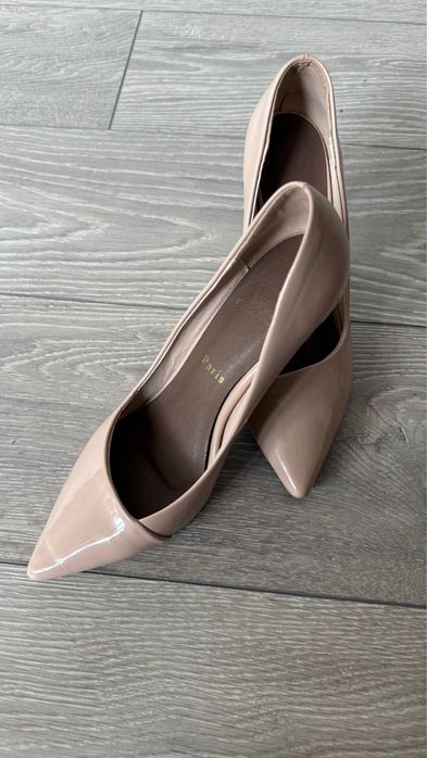 Продаются лодочки-лабутены (под Christian Louboutin) / размер 38