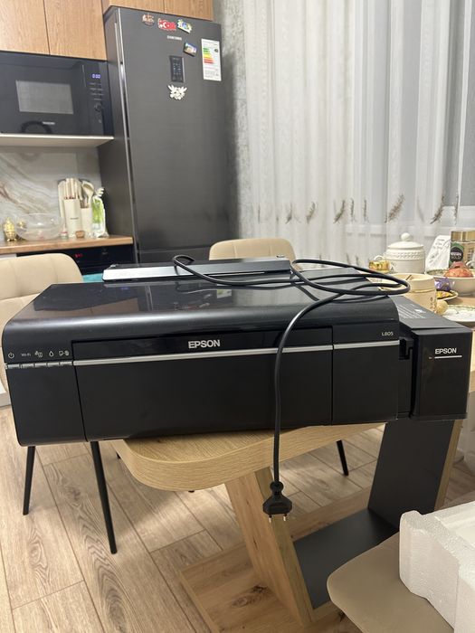 Продам цветной принтер