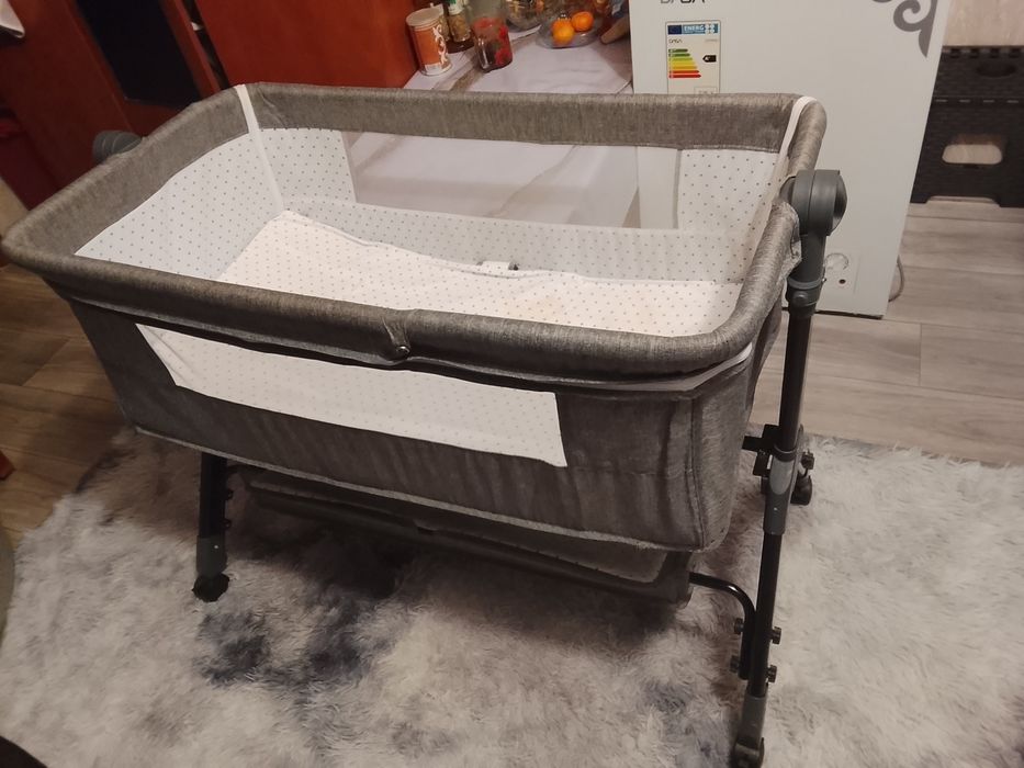 Продам детский манеж