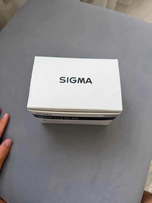 Объектив Sigma 16mm f1.4 для Sony E
