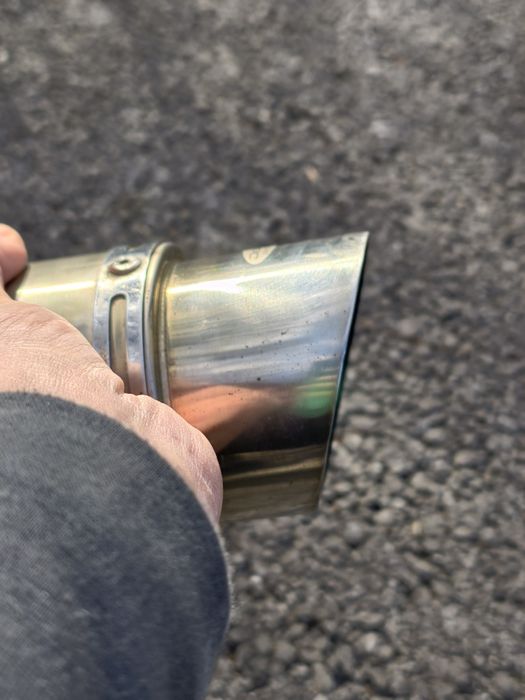 Продавам спортно гърне за мотор dalkevic  cbr1000rr