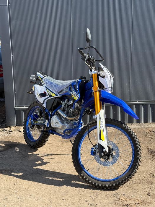 Мотоцыкл.     Yaqi