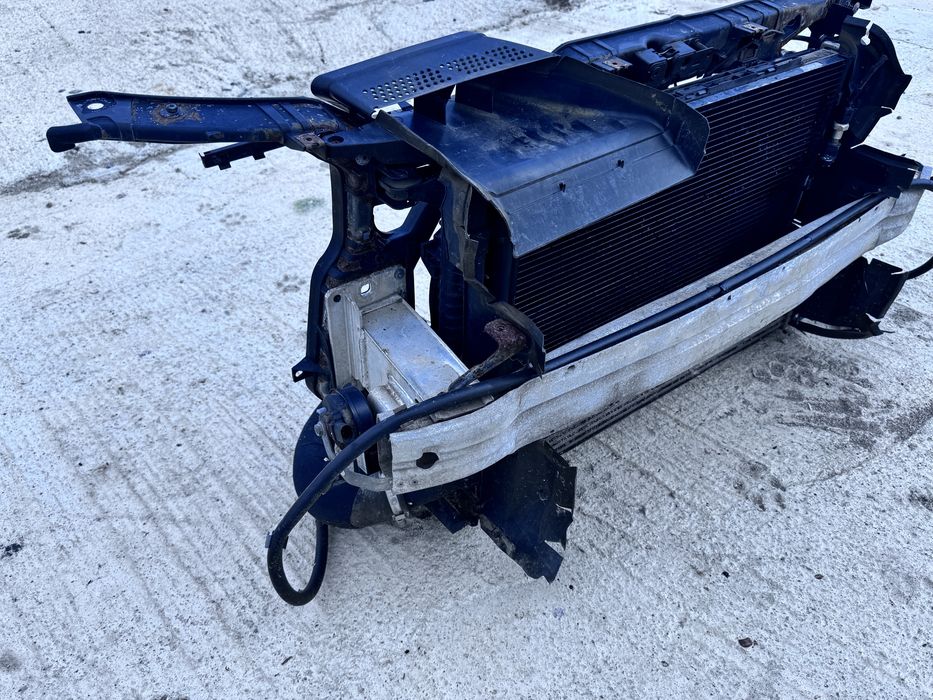 Trager calandru complet Audi A4 B8 8K0805594J 2.0d