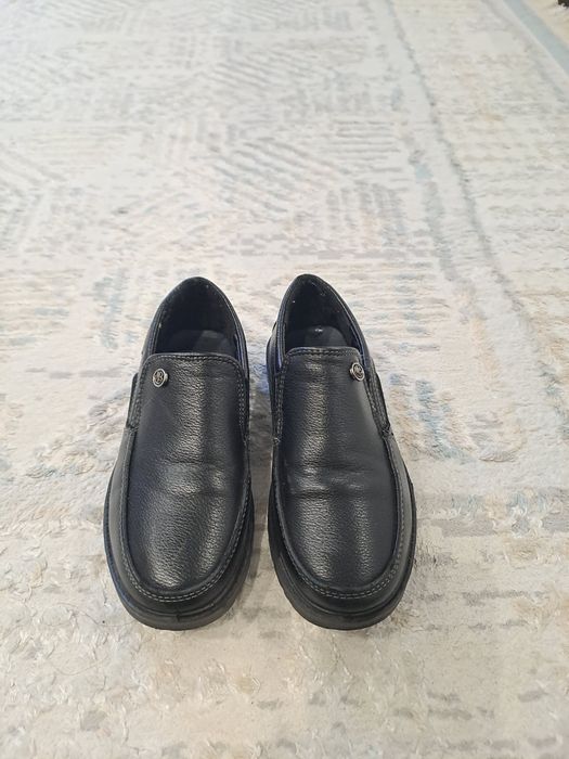 Туфли мальчика школьные