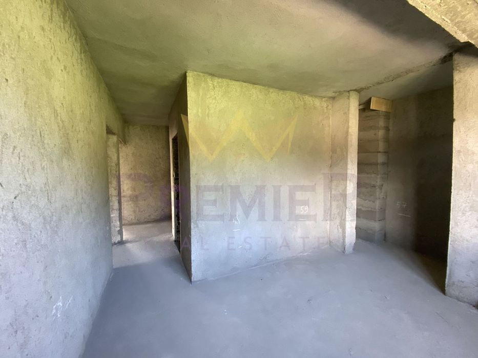 Продава се Тристаен апартамент в Перник, Изток - 122 кв.м за 1271 €/кв.м - Снимка #3