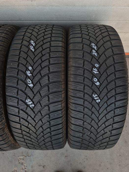 Зимни гуми 4 броя BRIDGESTONE BLizzak  LM005 215 60 R16 дот 2024