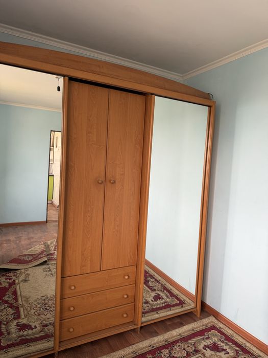 Продается шкаф купе