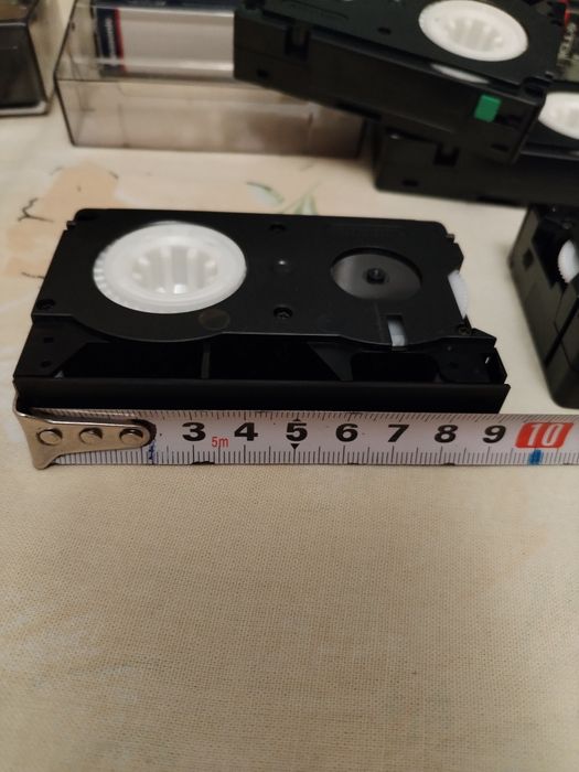 Casete video 9mm,9 bucăți 200 lei toate